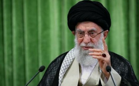 একজন খামেনি